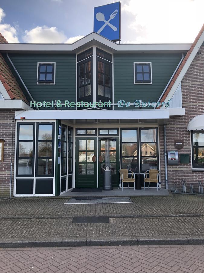 Hotel Restaurant De Buizerd Langedijk Exterior photo